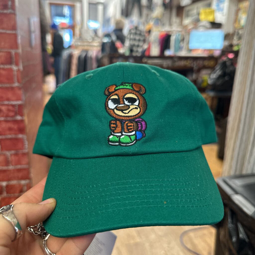 Giddel Company Bear Patch Hat Strapback Green