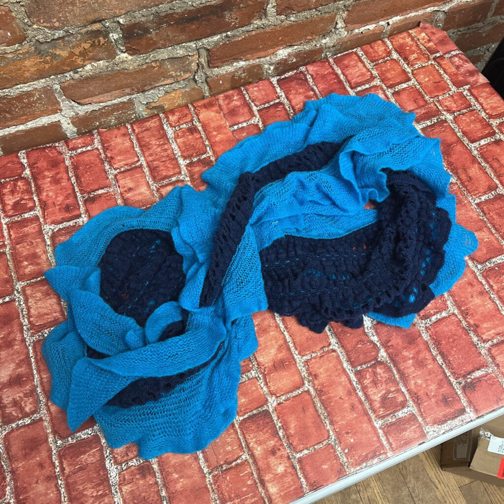 Betsey Johnson Crochet Infinity Scarf Blue