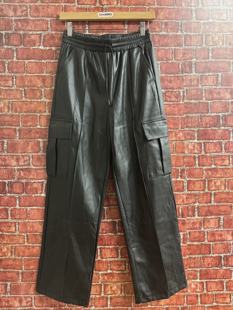 NWT Aaron and Amber Pleather Pants Black Size S