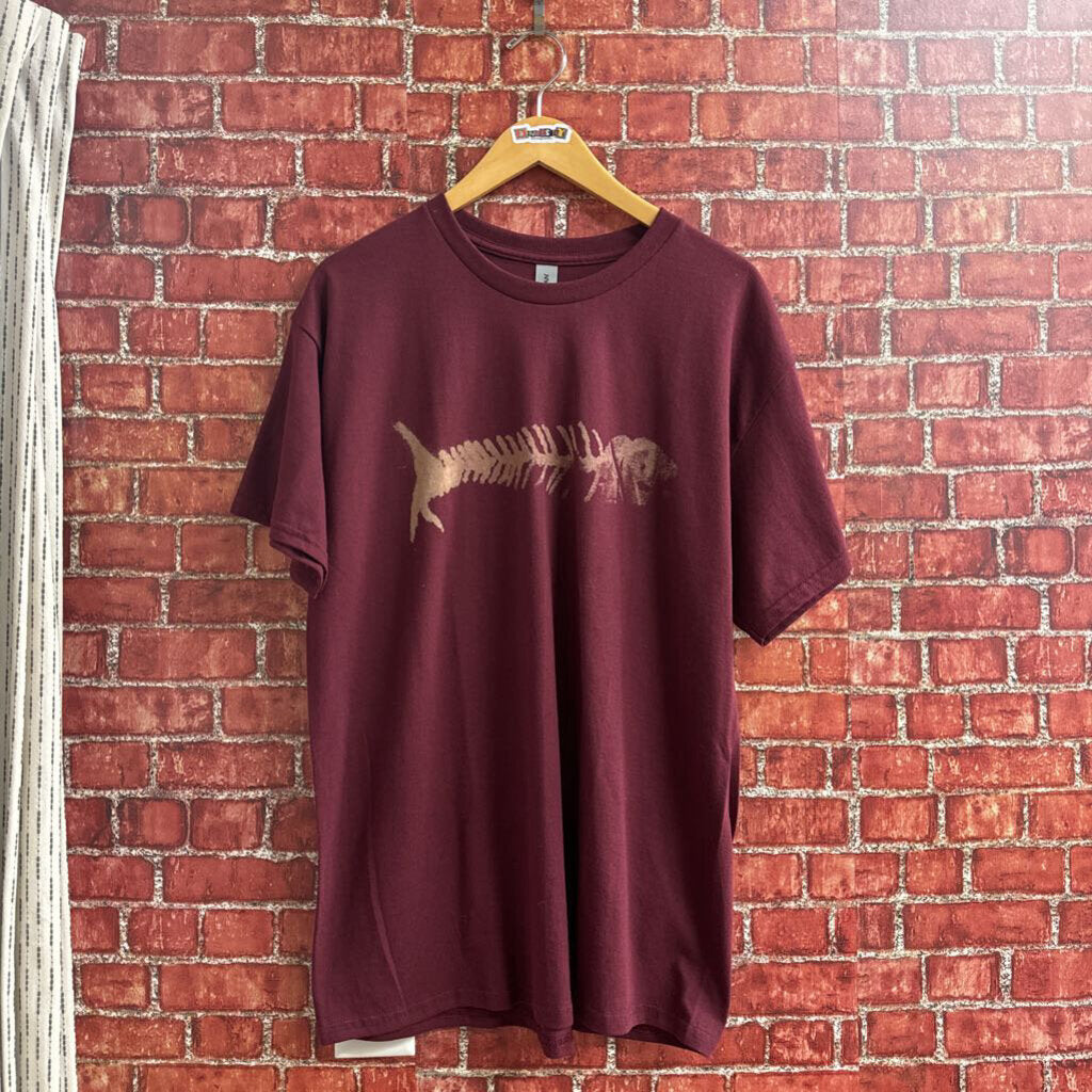 handmade Painted Fish Tee Red Size L