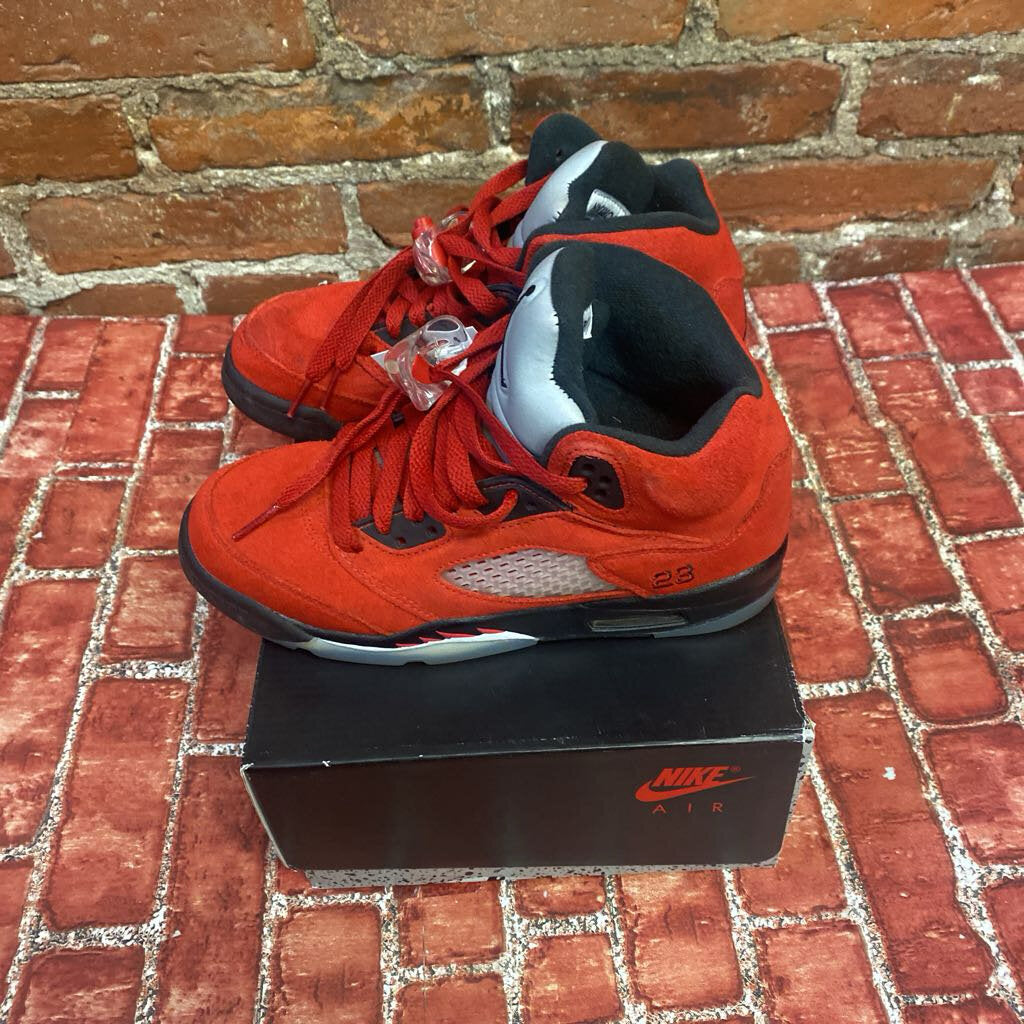 Jordan Retro 5 Shoes 4Y Red