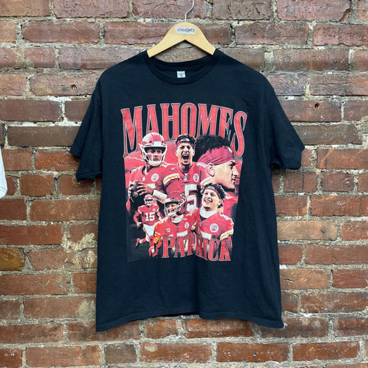 Patrick Mahomes Graphic Tee Blck/Red Size L