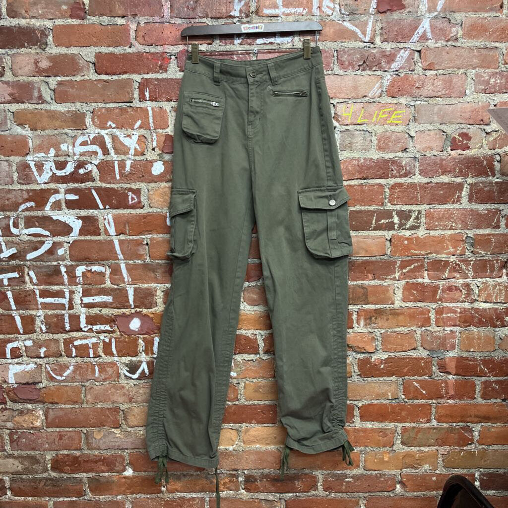 Beer Bro Cargo Pants Green Size Medium