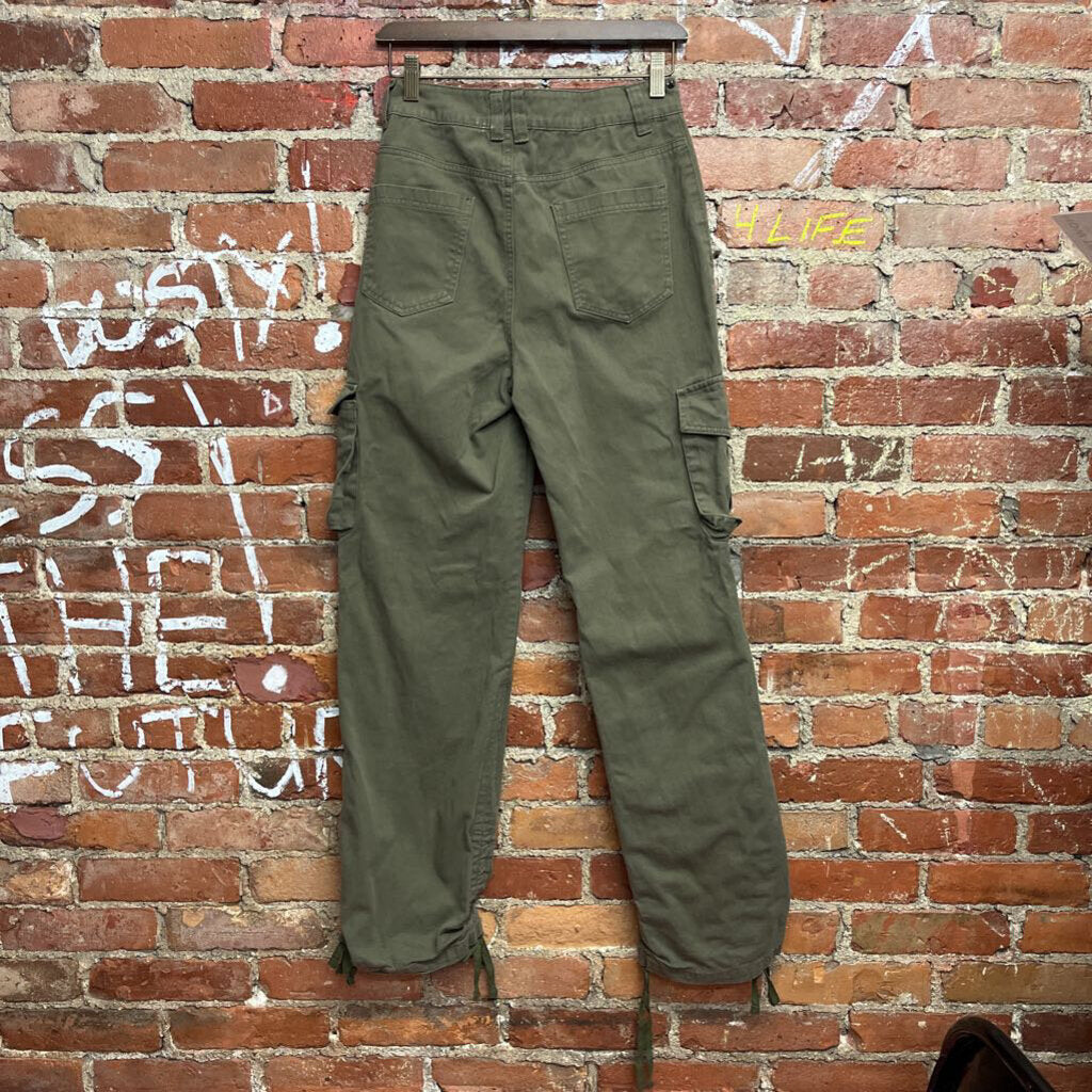 Beer Bro Cargo Pants Green Size Medium