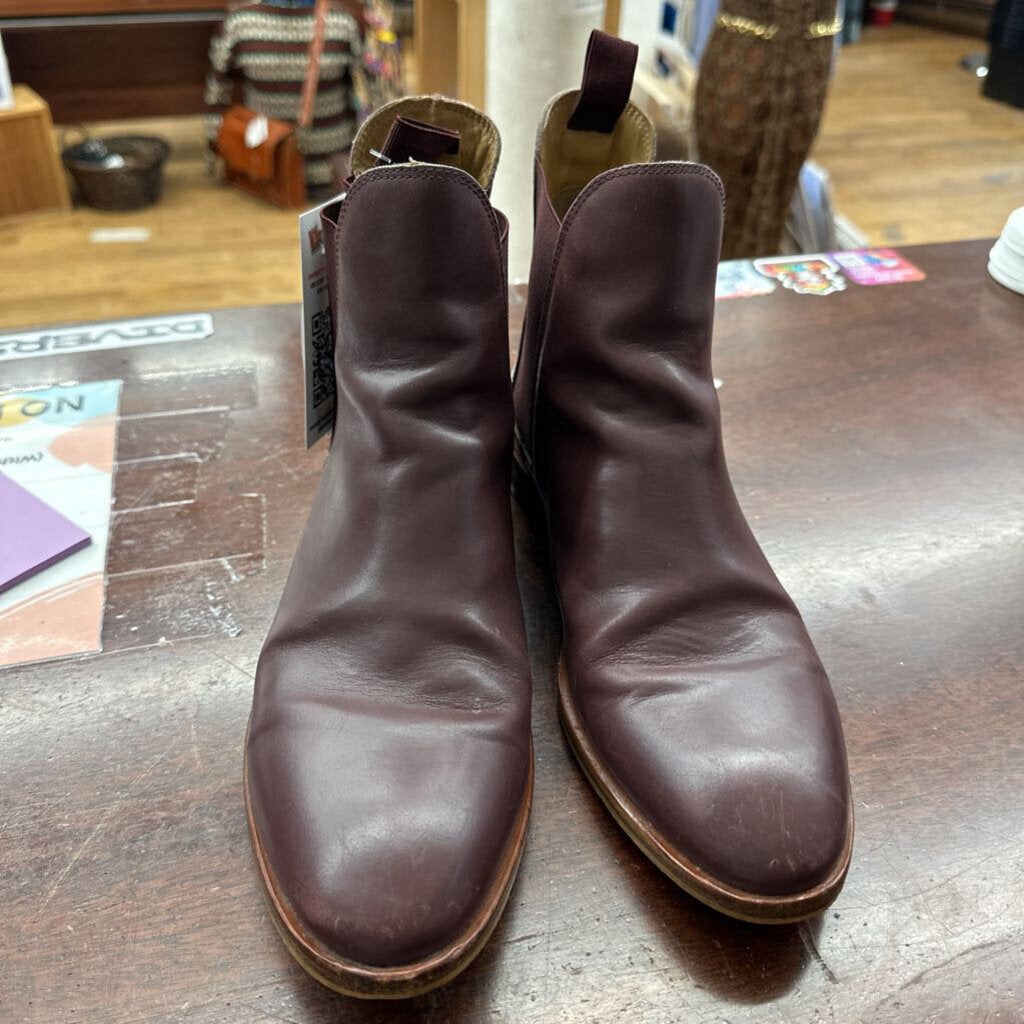 Davos Gomma leather boot Purple Size 9L