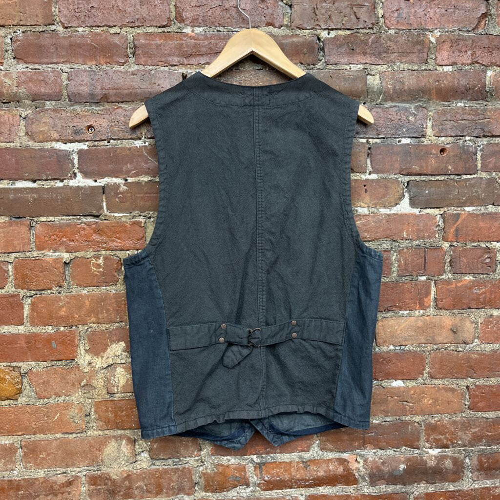 Third and Army vest Blue Size L