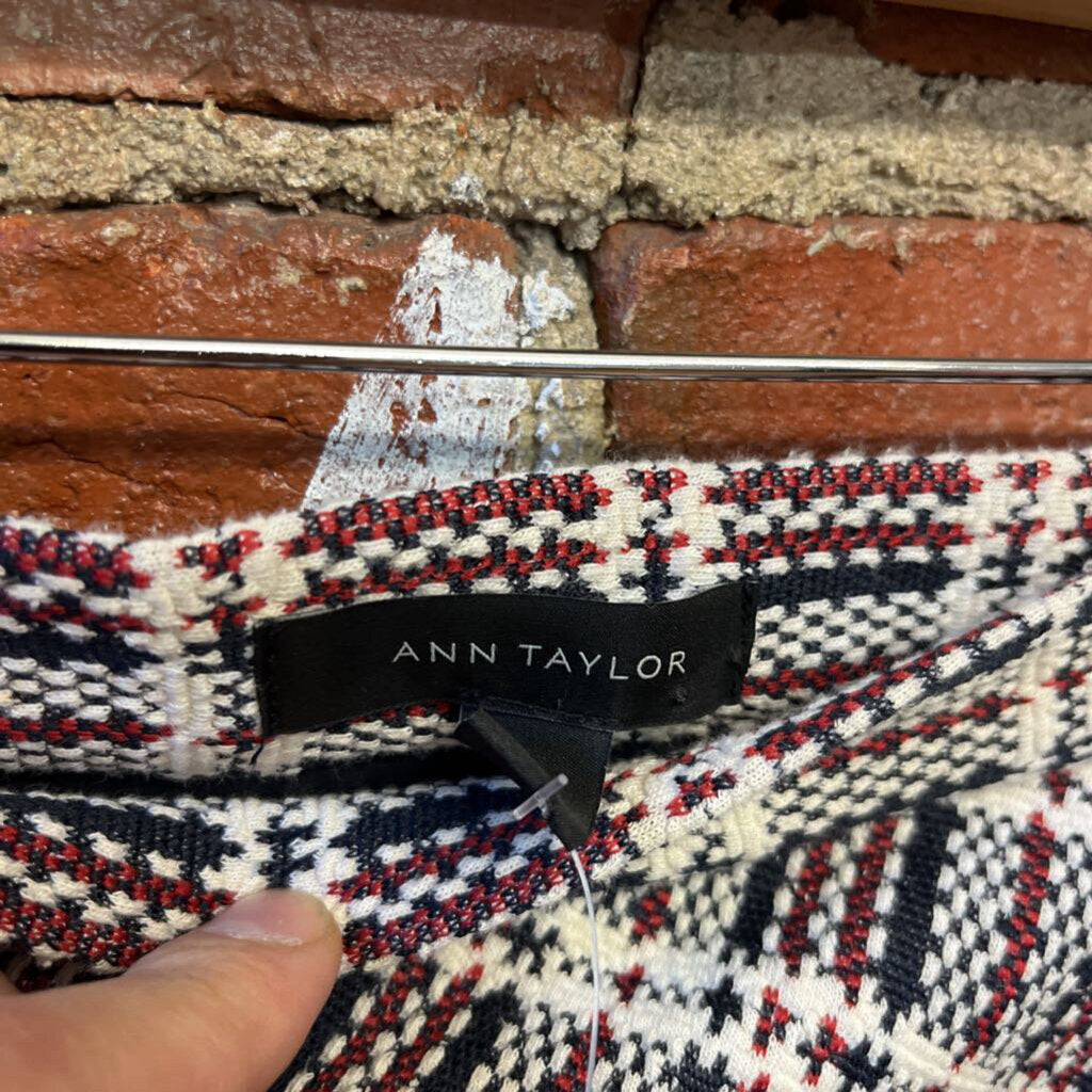 Ann Taylor Knit Plaid Skirt White Red blue Size M