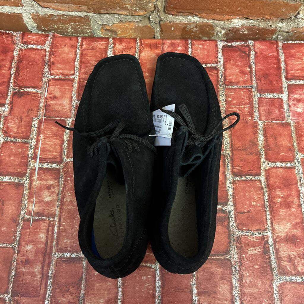 Clarks Black Suede Wallabees Size 13M