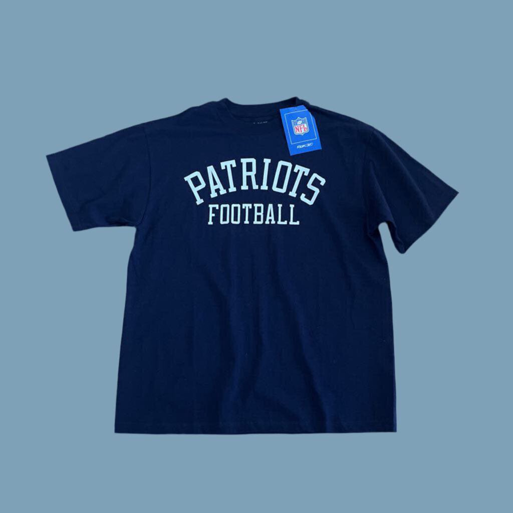 NWT Reebok Patriots Football Tee Blue Size L