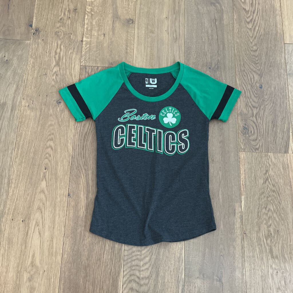 Celtics Green Sleeve Top Size Small