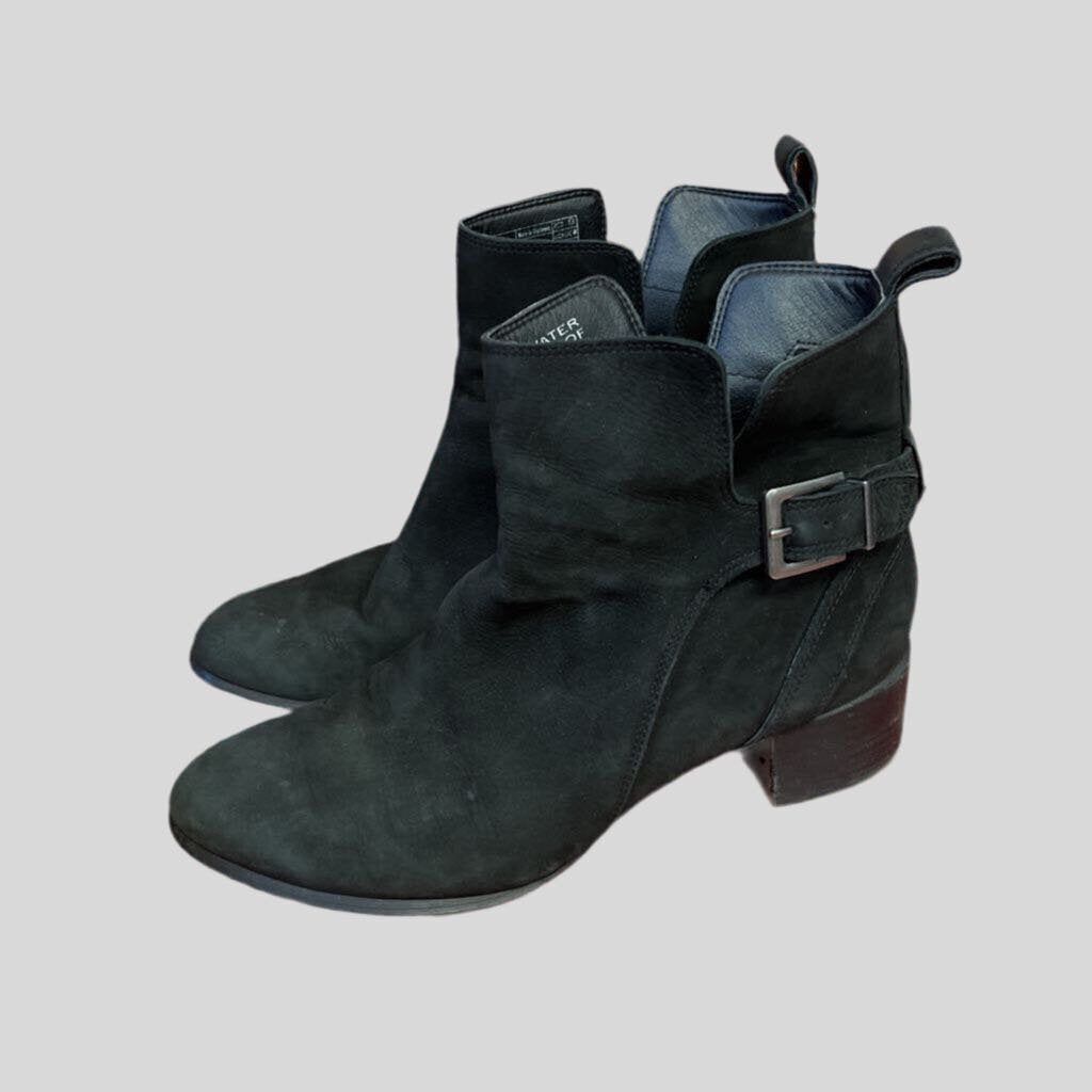 Vionic Ankle Boots Black 9