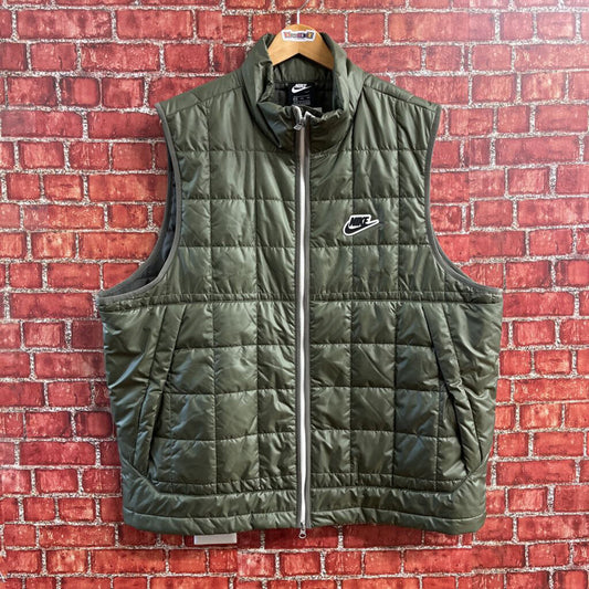 Nike Mens Puffer Vest Green Size 2XL