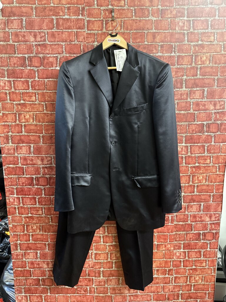 Valentino 2 Piece Suit Black Satin Men’s Size 40R Pants Size 32