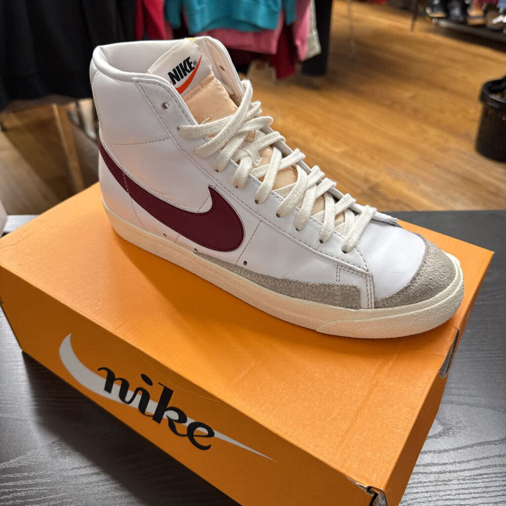 Nike Blazer 77 Mid White Red Check Size 10M