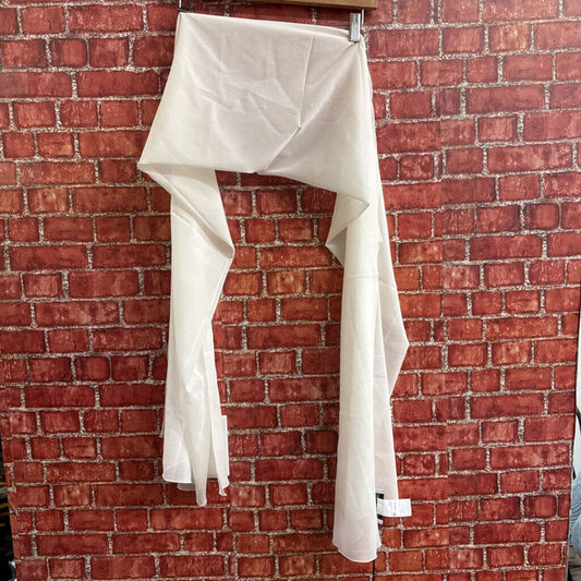 NWT Dolce & Gabbana White Scarf