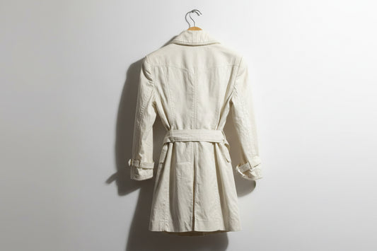 Burberry Mini Trench White Lace Trim White Size D