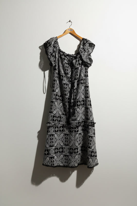 NWT Red Carter B&W Maxi Dress Size M