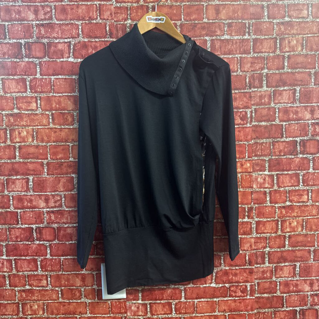 NWT NY77 Black Turtleneck Top Size 1