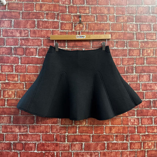 NWT PorteMode Black Structured Mini Skirt Size S