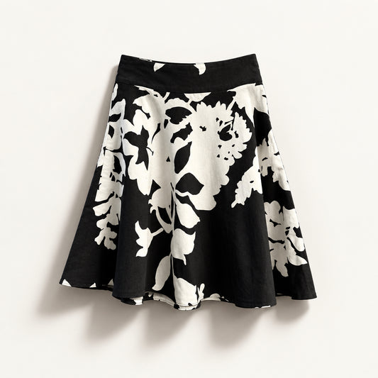 Akris Punto B&W Floral Mini Skirt Size 6