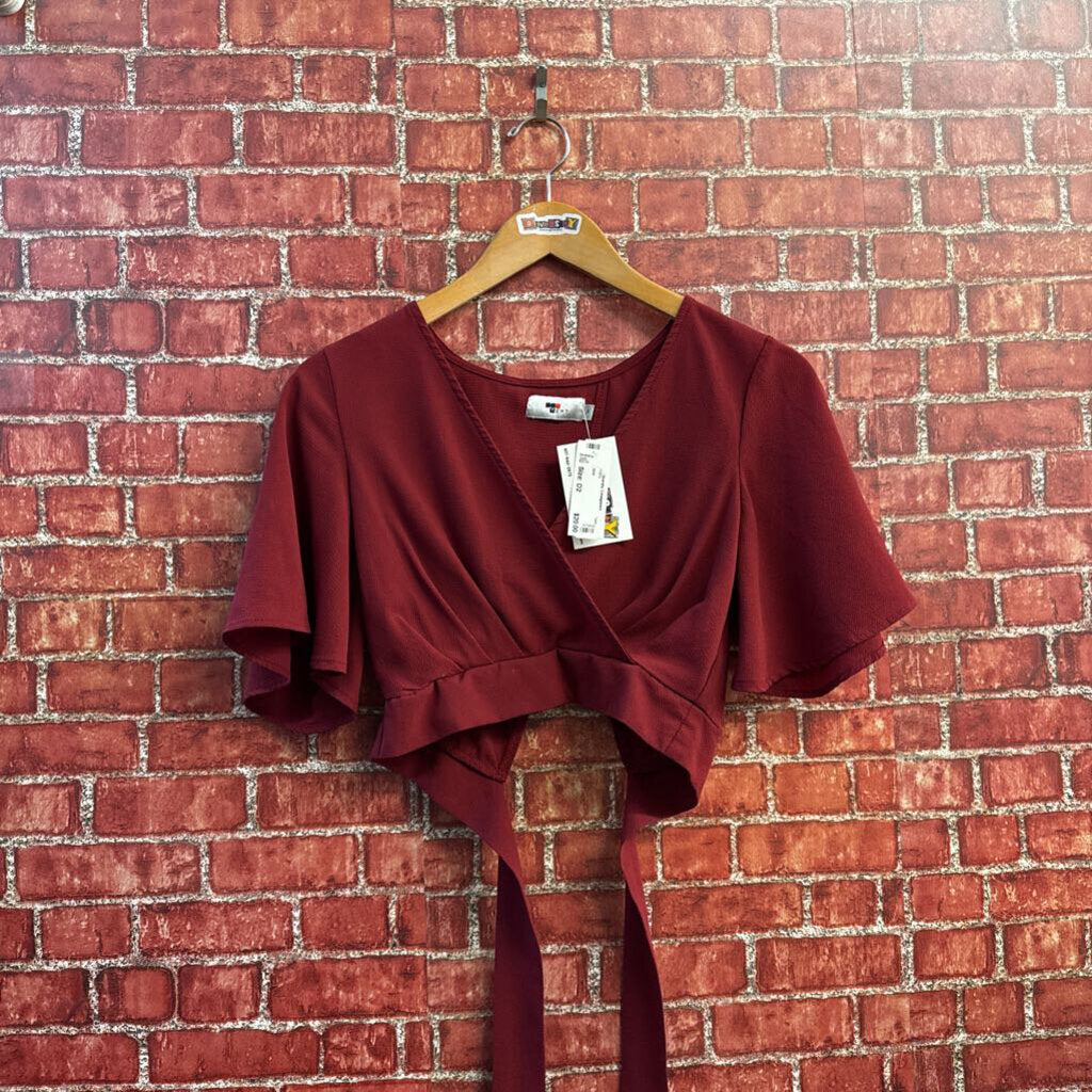 Temt Red Back tie Top Size 8