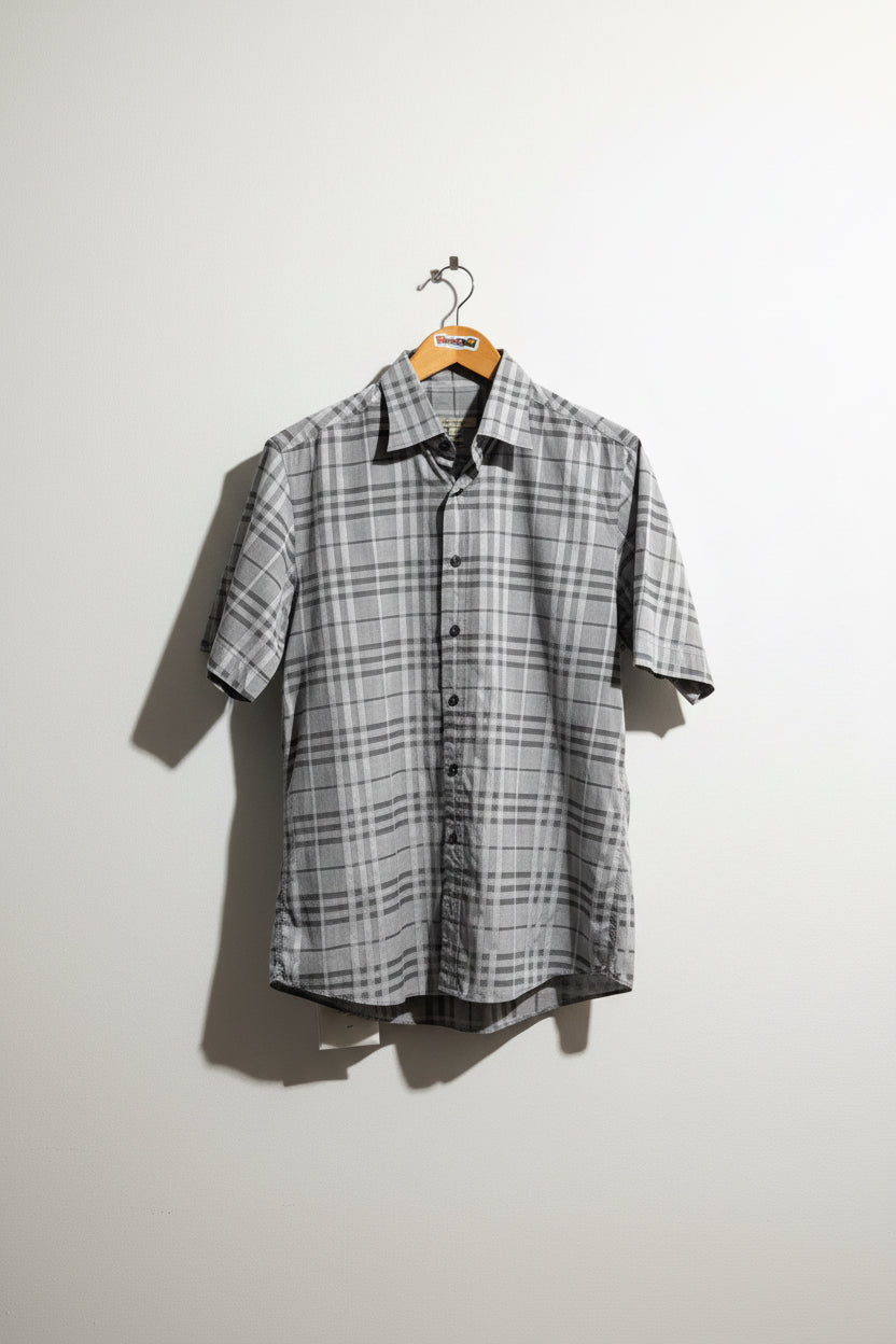 Burberry Short Sleeve Button Up Plaid Grey Size L