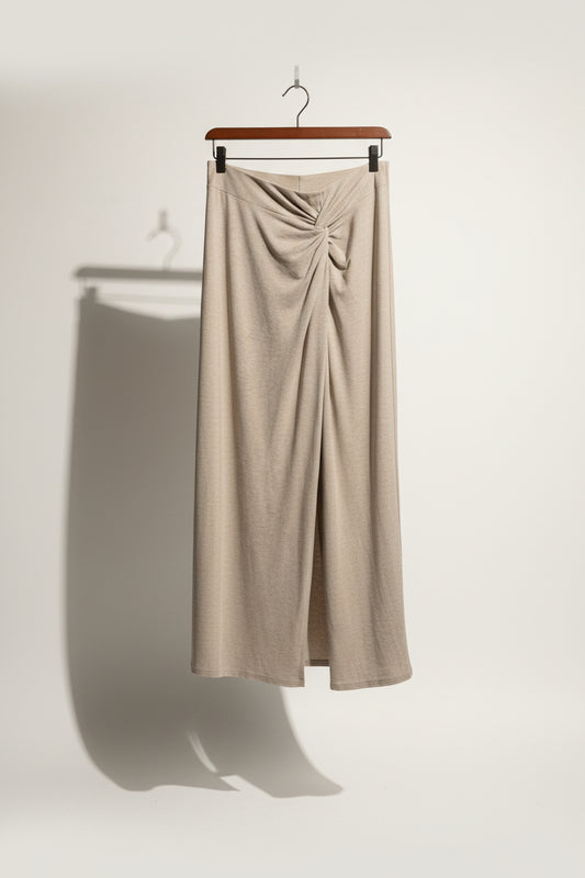 Vince. Maxi Skirt w/ Slit Beige Ladies Size M