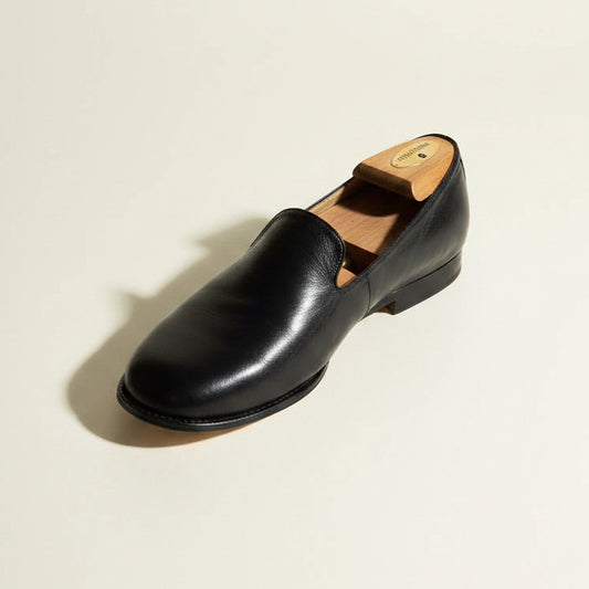J. T. Fluevog Vintage House Slippers and Case Leather Black