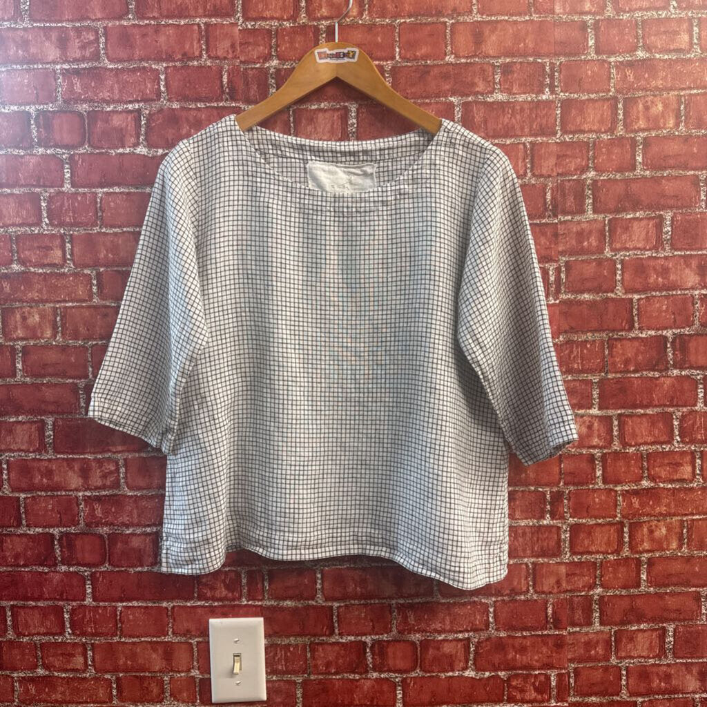 Not Perfect Linen Graph Pattern White/Black Size S