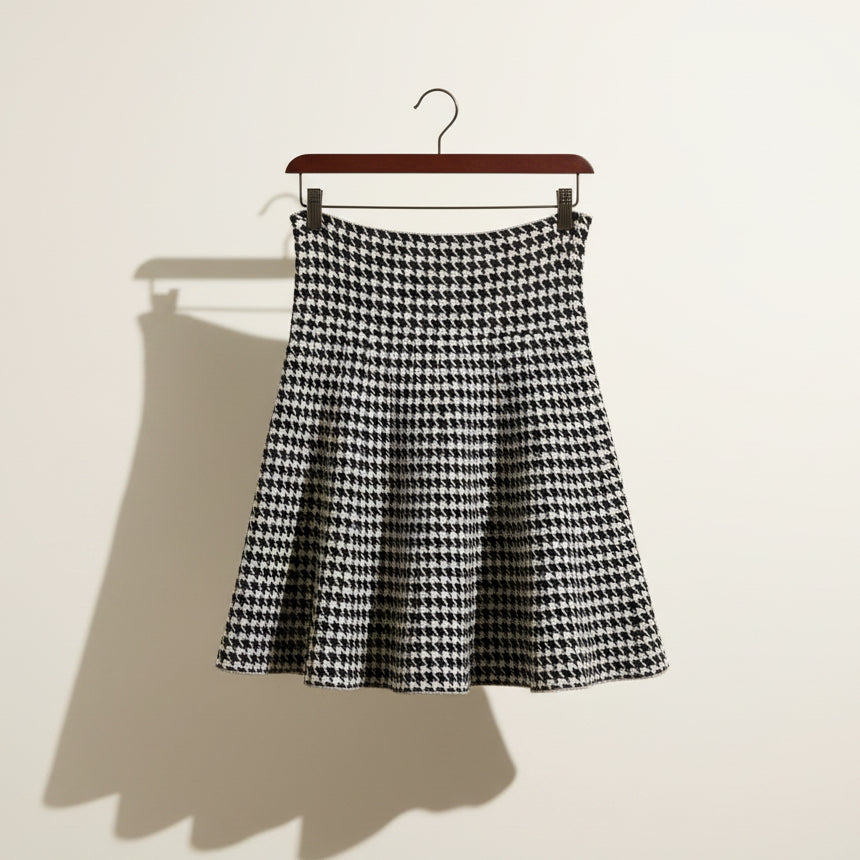 Max Studio Skirt Houndstooth Black/Tan Size M/L