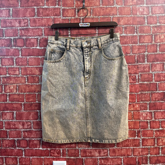Jordache Vintage Faded Brown Denim Mini Skirt Size 29