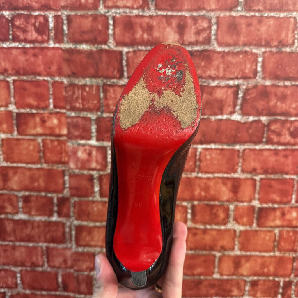 Christian Louboutin Black Patent Leather Heels Size 6L