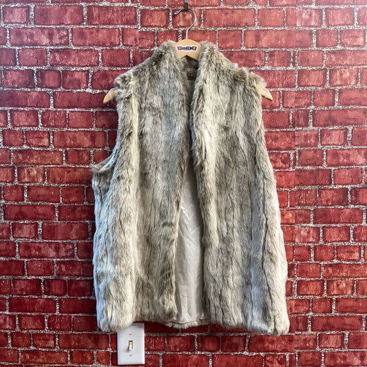 BCBG Faux Fur Vest Size S detail view