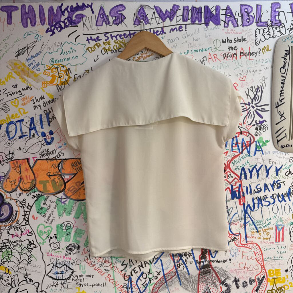 Cloak & Dagger Blouse Short Sleeve Flowy Collar White Size XS