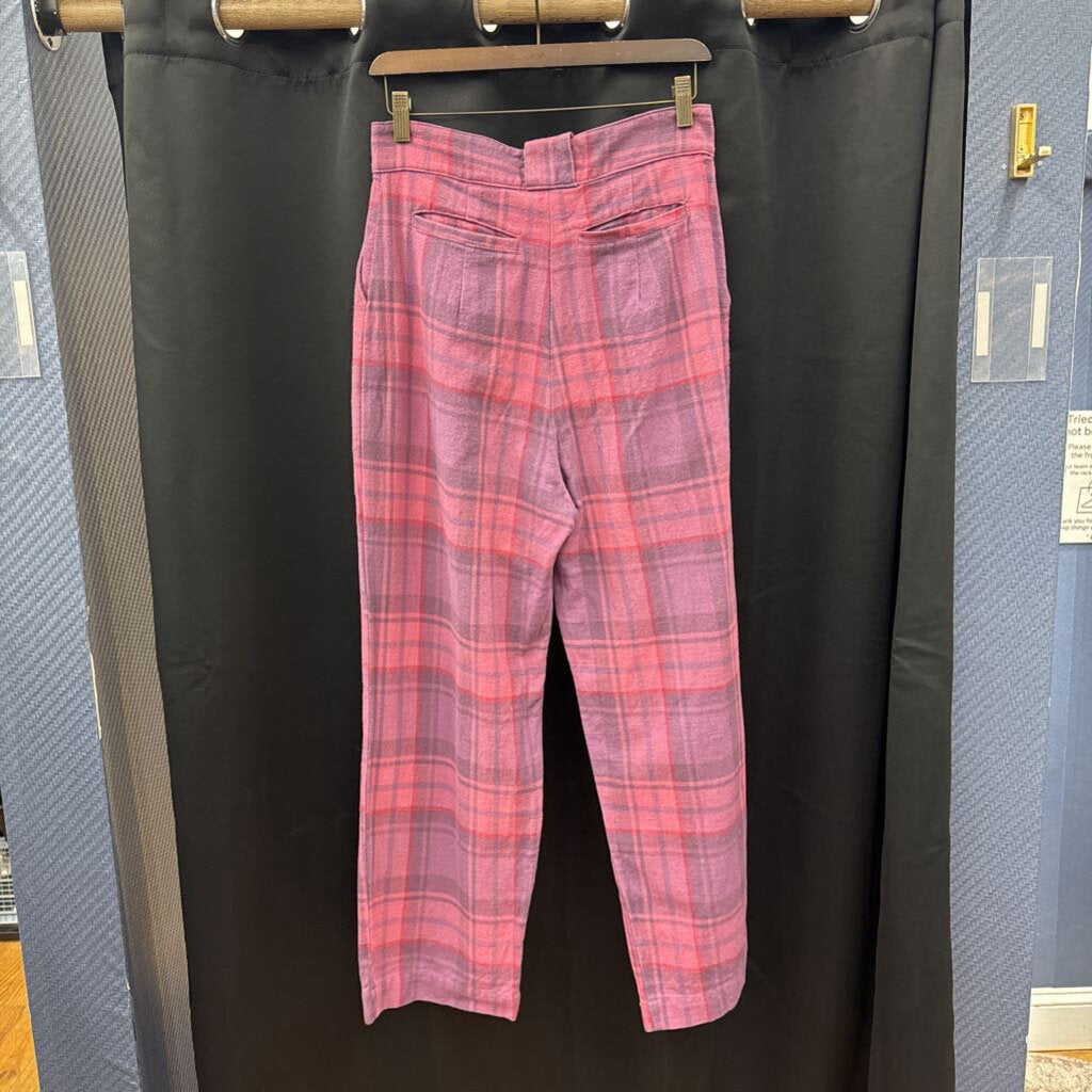 Selva Negra pink and mauve plaid pants detail photo