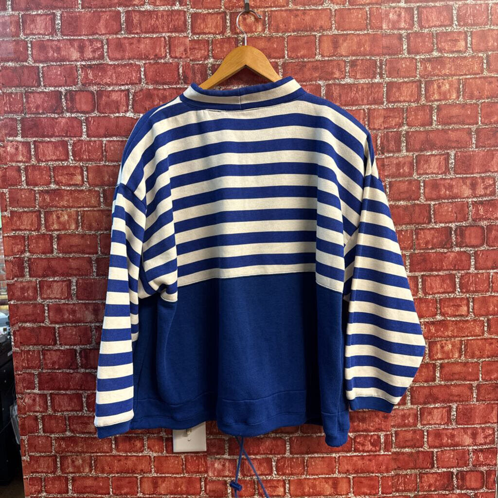 Venezia Vintage Blue/White Stripped Crewneck Size 7
