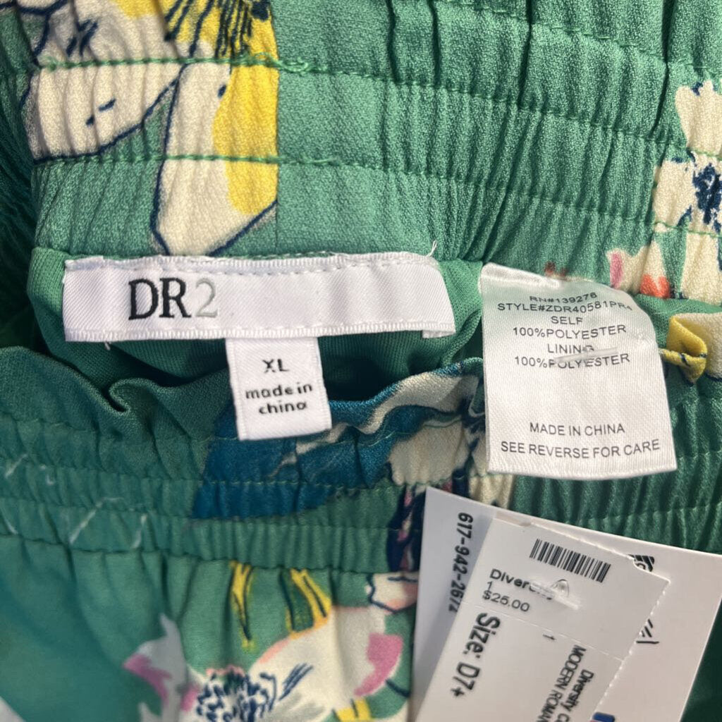 DR2 Green Floral Mini Skirt Size XL