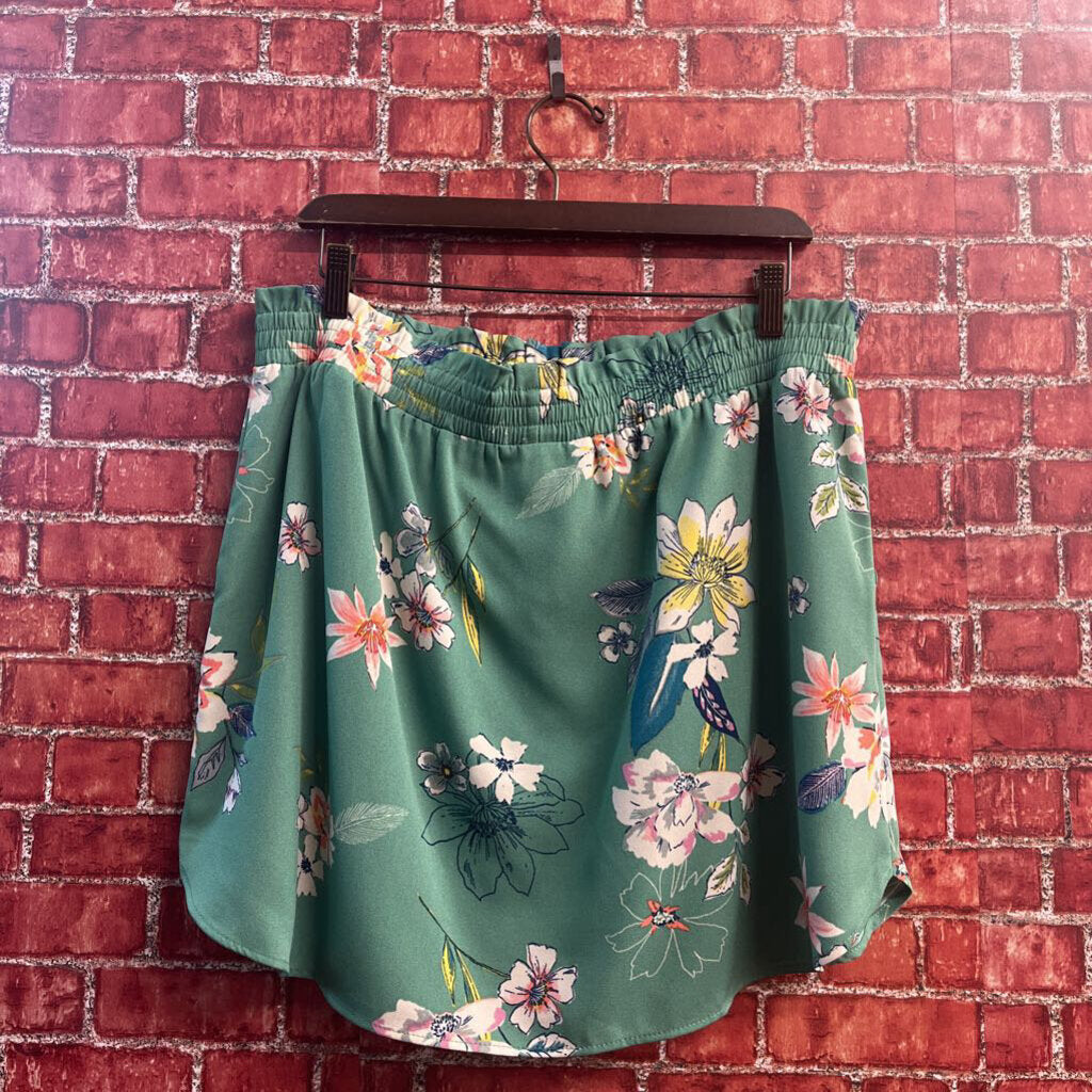 DR2 Green Floral Mini Skirt Size XL