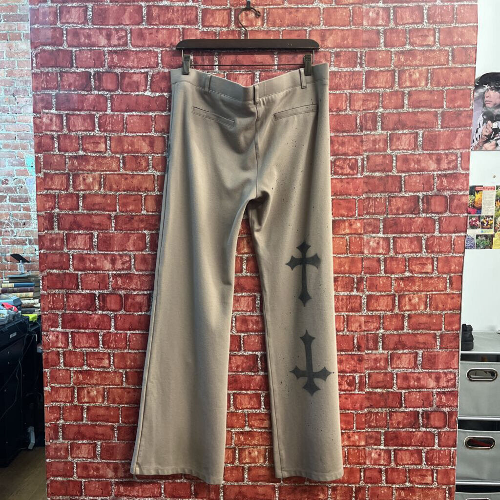 Digital Toni Grey Graphic Pants Size XL