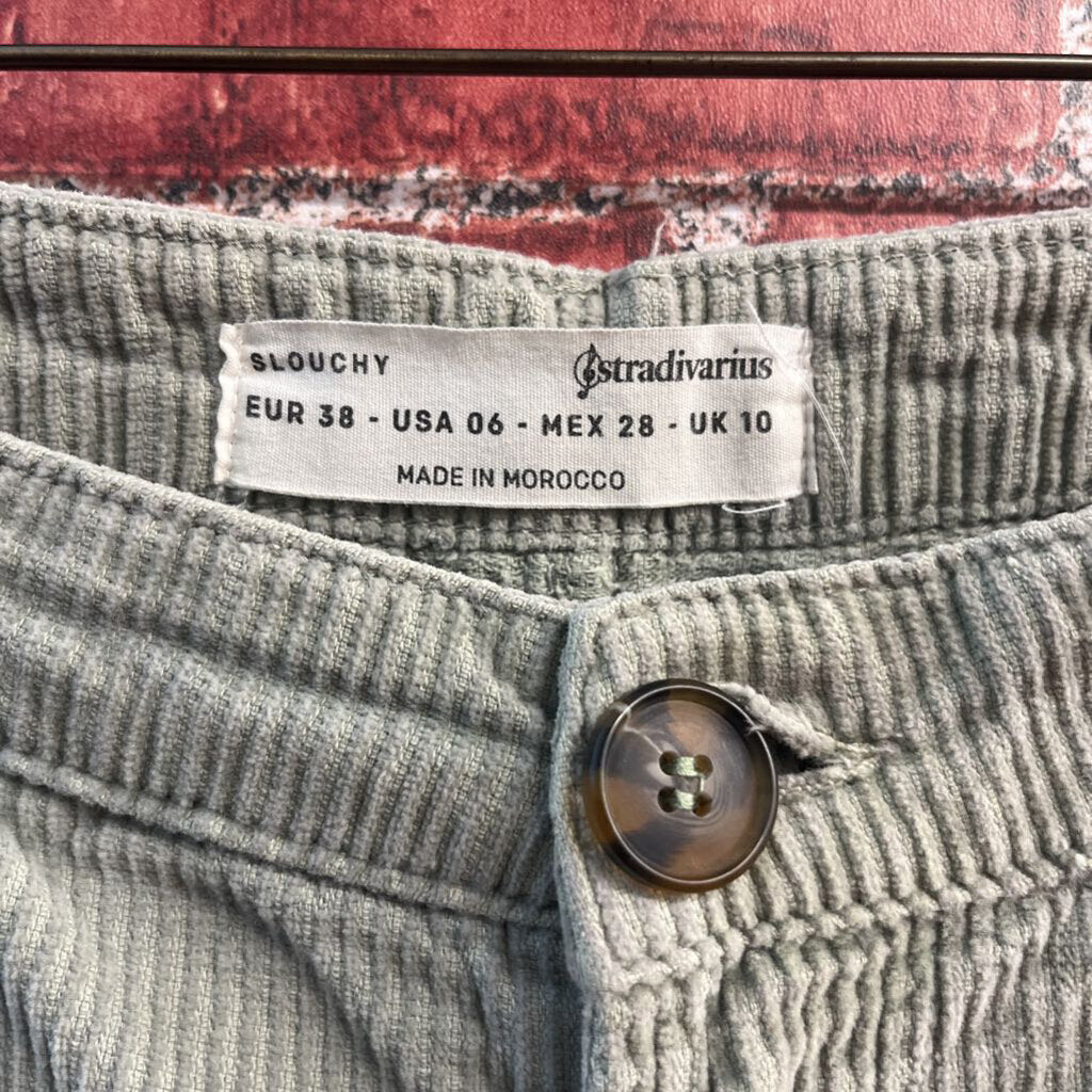 Stradivarius Pants Corduroy Crop Slouchy Sage Size 6