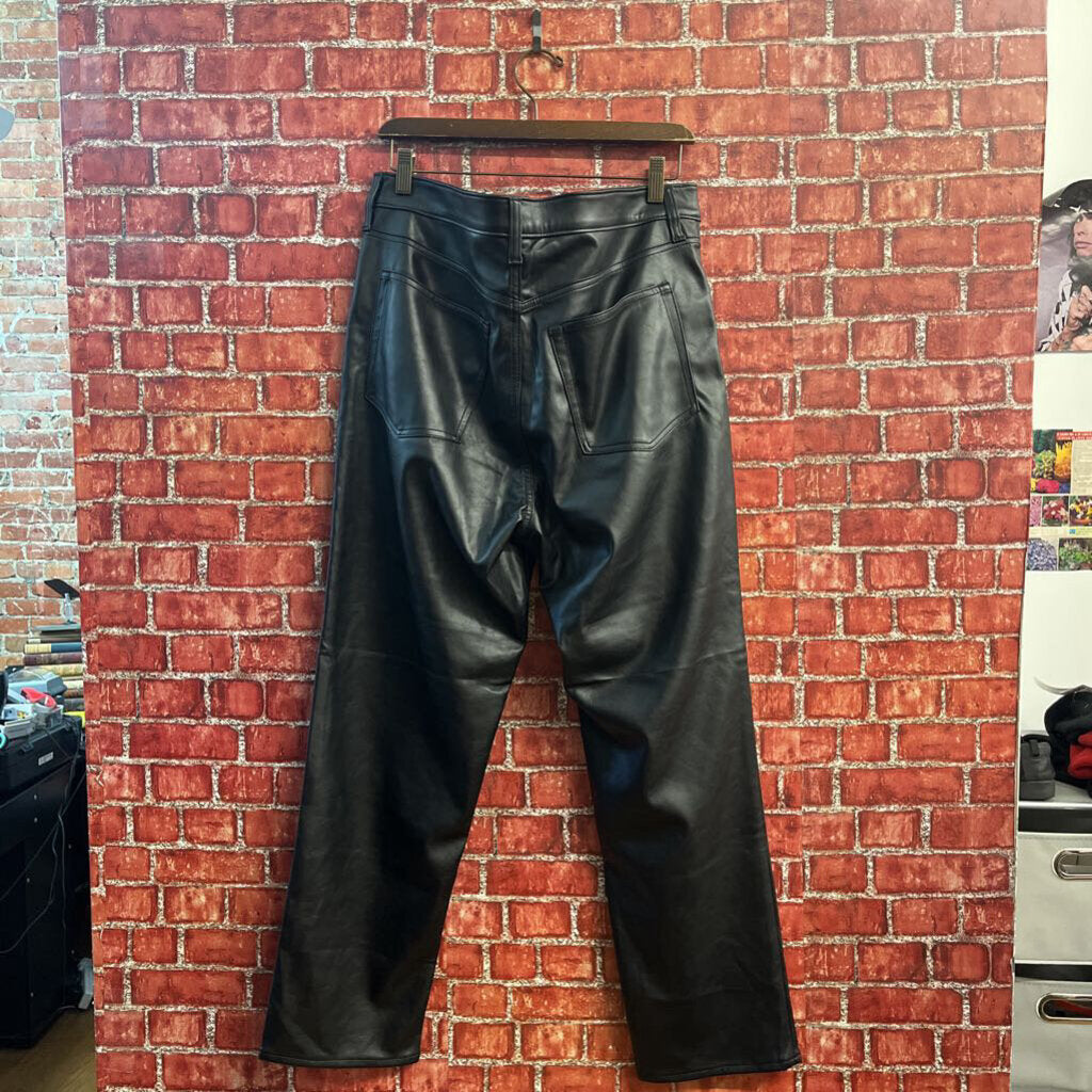NWT Gap High-Rise Straight Faux Leather Pants Black Size 33