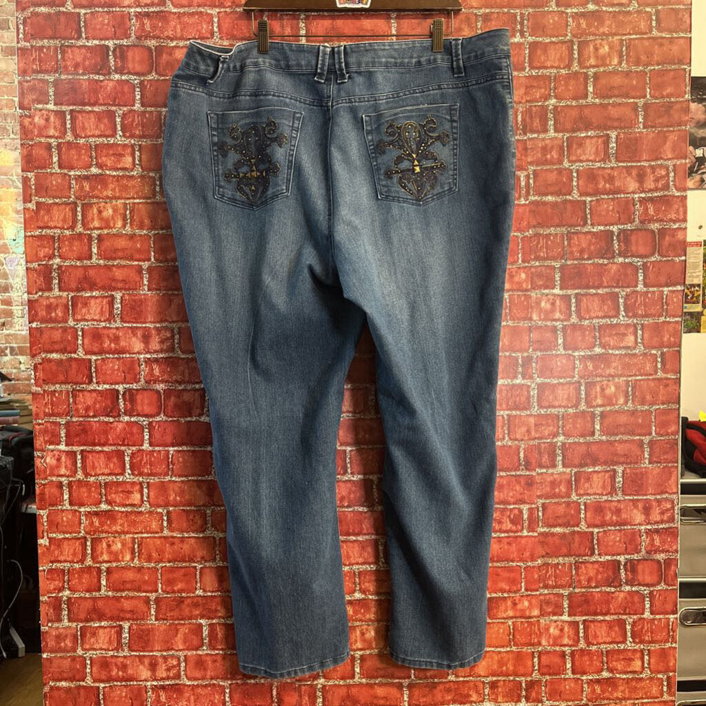 Style & Co Patterned Back Pockets Size 22W