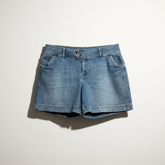 Lane Bryant blue double button shorts size 22, front product view