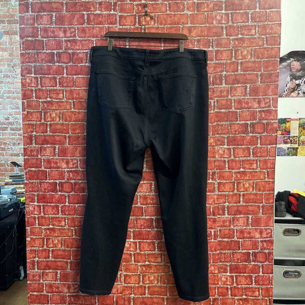 NYDJ Black Jeans Size 18W