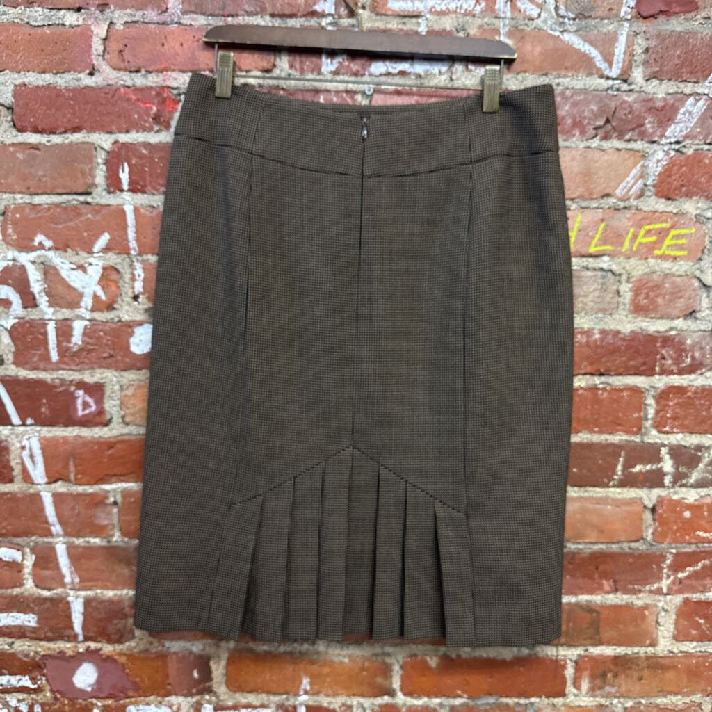 Janakos Pladded Midi Skirt Black/ Gold Size 8