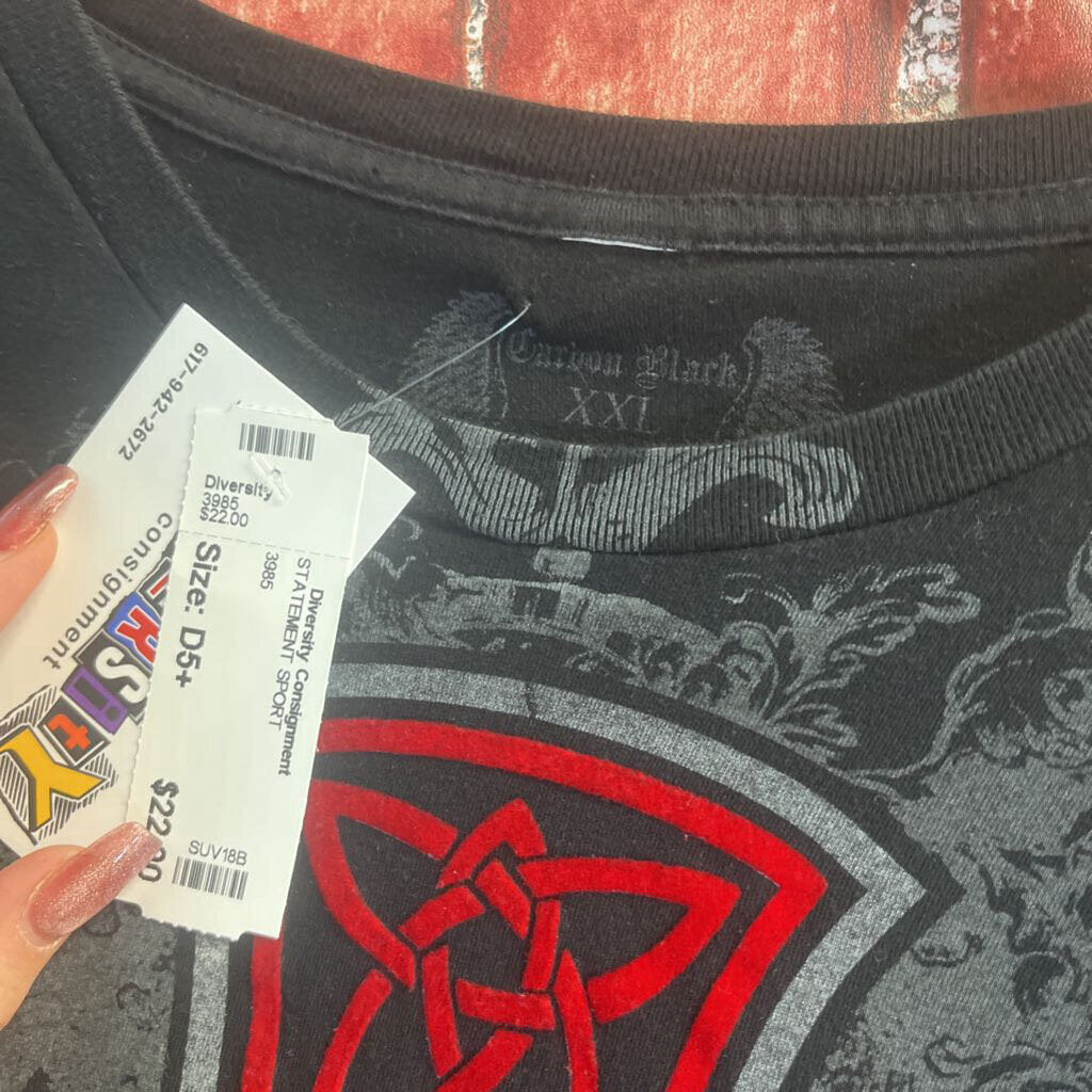 Carbon Black Graphic TShirt Red/Black/Grey Size XL