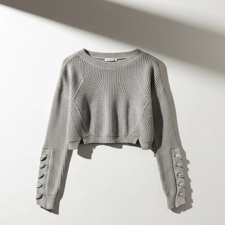 Unbranded light grey cropped knit sweater Diversity Size D5, front product view