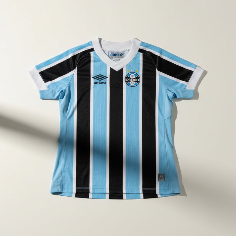 Umbro Gremio blue black white striped soccer jersey size M