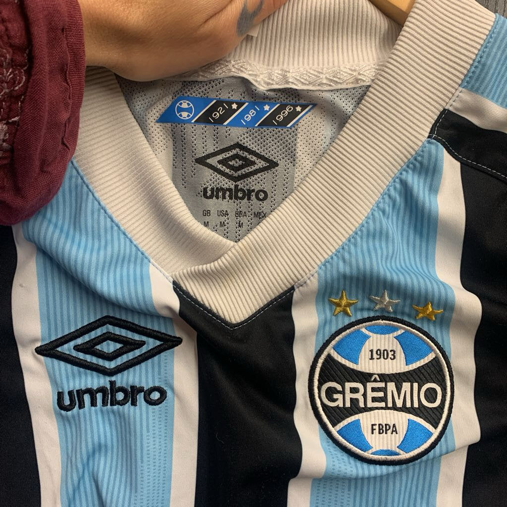 Umbro Gremio striped football shirt additional view