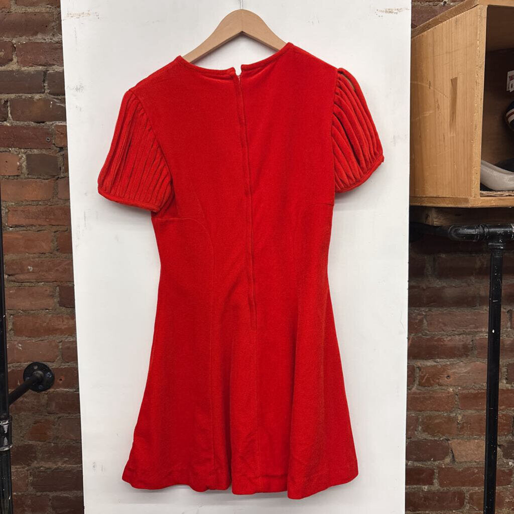 Concepts in Sportswear 60s/70s Mini Dress Balloon Sleeves Velvet Red